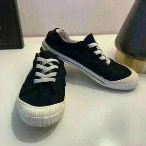 EUC Wonder Nation memory foam kids slip on sneakers size 4